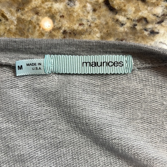 Maurice’s shirt-medium - Picture 9 of 9